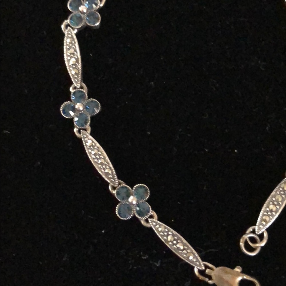 Marcasite Sterling Silver bracelet 🎀 - Picture 2 of 3